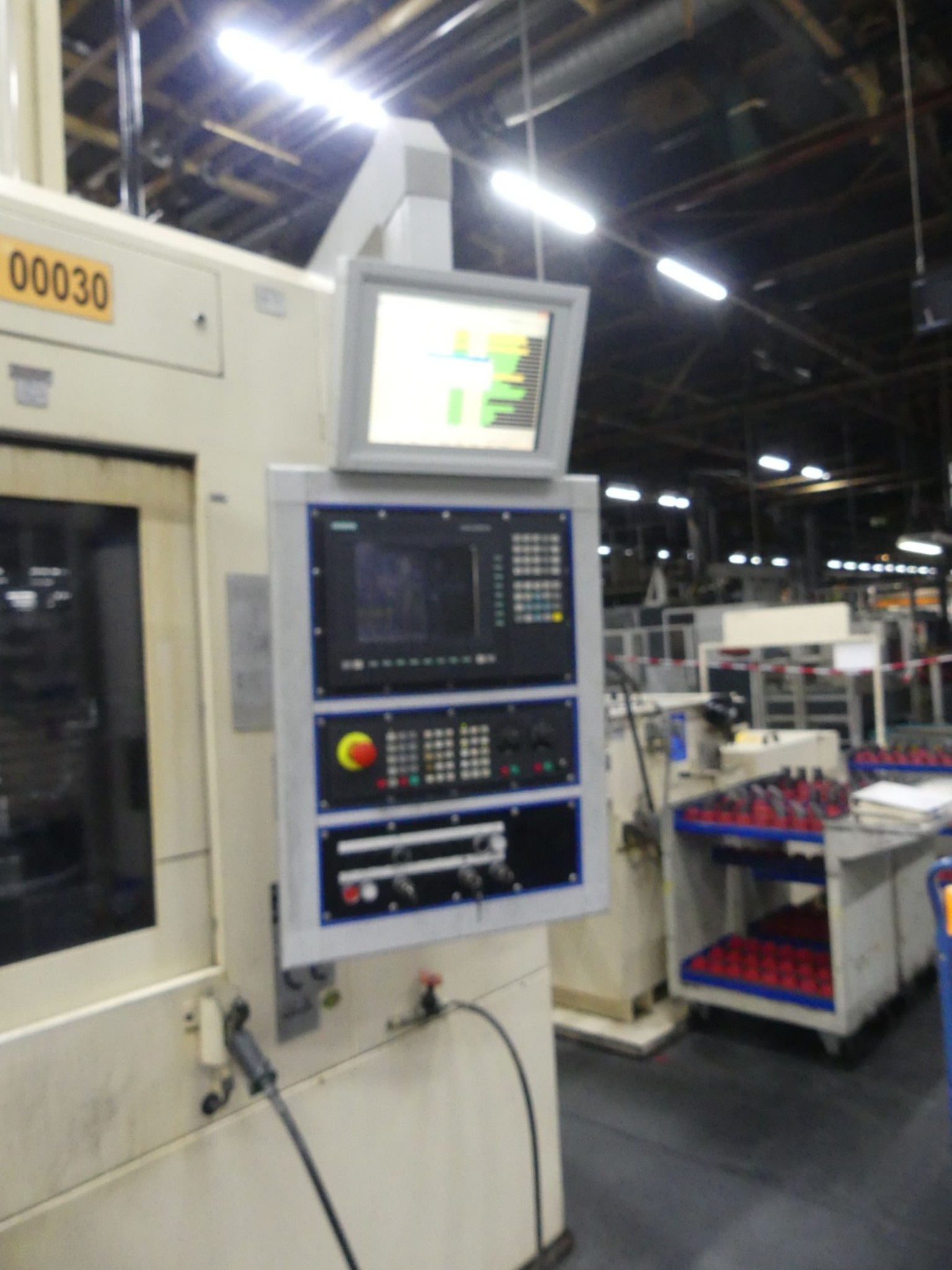 Obdelovalni centri, stroji za obdelavo kovin in proizvodne linije iz avtomobilske industrije-3