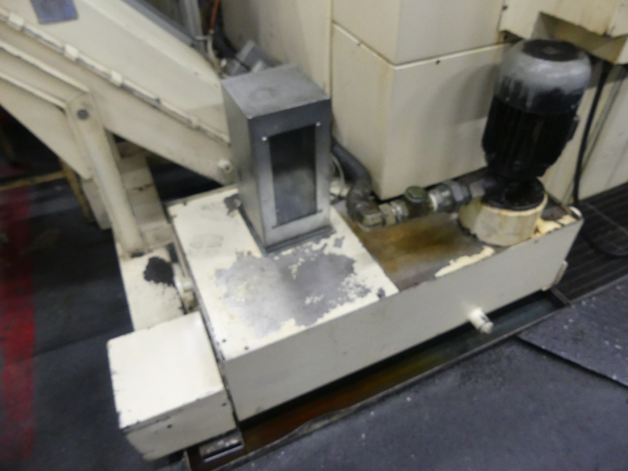 Machining centers, metalworking machines and production lines from the automotive industry-7