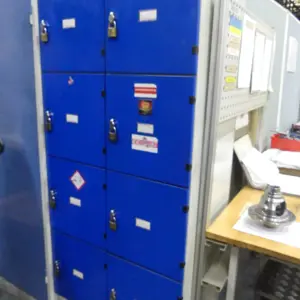 Compartment cabinet