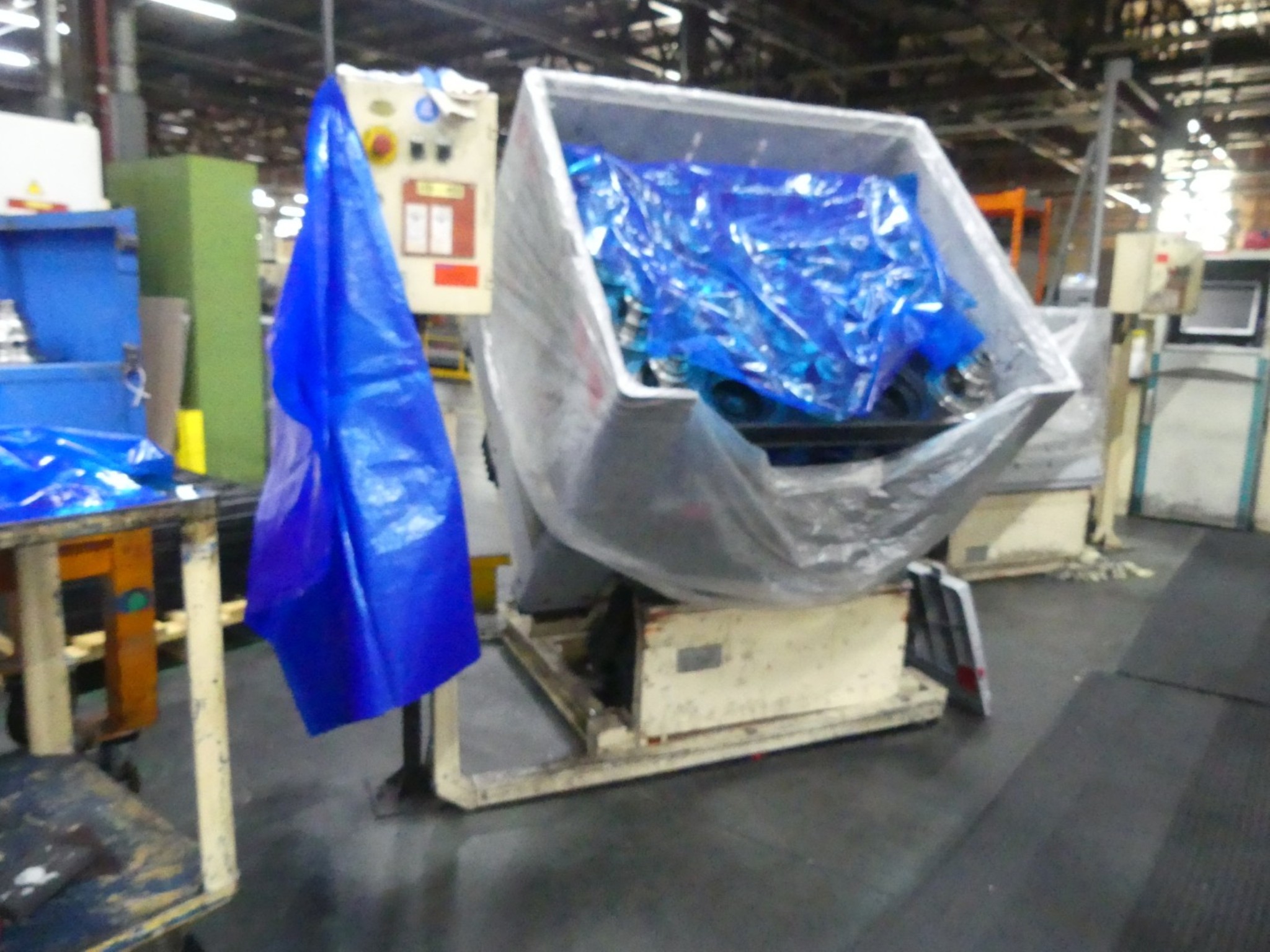 Machining centers, metalworking machines and production lines from the automotive industry-2