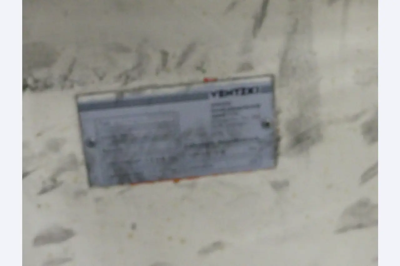 Bearbeitungszentren, metallbearbeitende Maschinen und Produktionslinen aus der Automobilindustrie-3