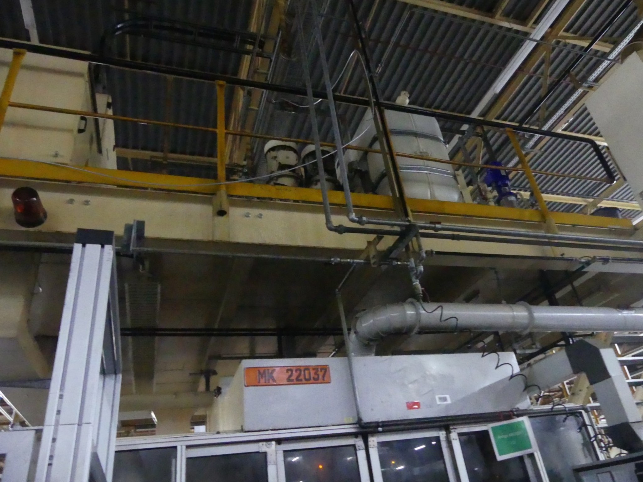 Centres d'usinage, machines d'usinage des métaux et lignes de production de l'industrie automobile-2