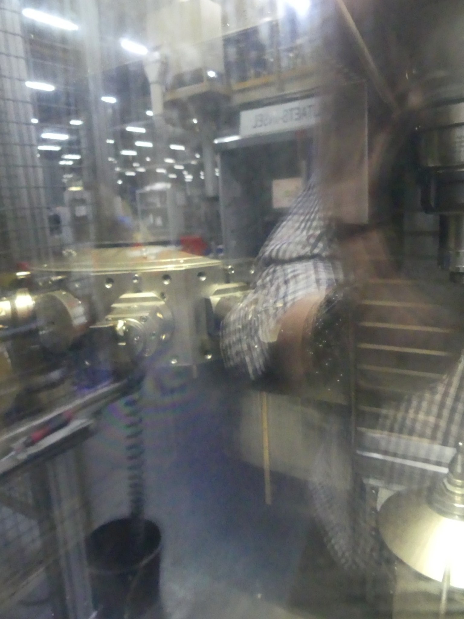 Centres d'usinage, machines d'usinage des métaux et lignes de production de l'industrie automobile-3