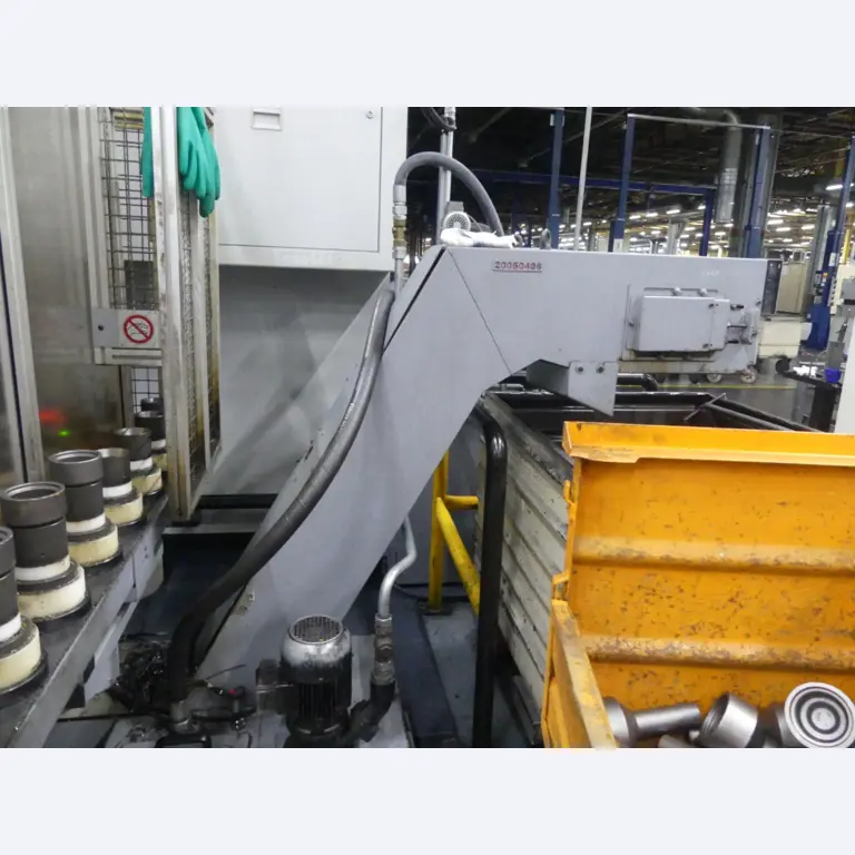Centres d'usinage, machines d'usinage des métaux et lignes de production de l'industrie automobile-8