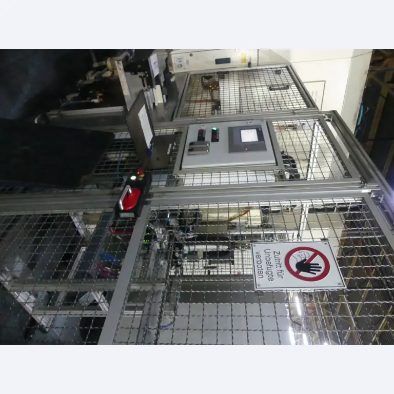 Centres d'usinage, machines d'usinage des métaux et lignes de production de l'industrie automobile-4