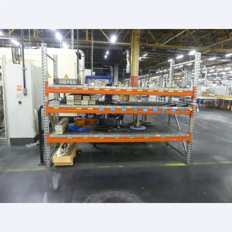 Centres d'usinage, machines d'usinage des métaux et lignes de production de l'industrie automobile-1