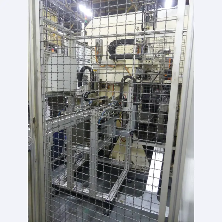 Centres d'usinage, machines d'usinage des métaux et lignes de production de l'industrie automobile-1