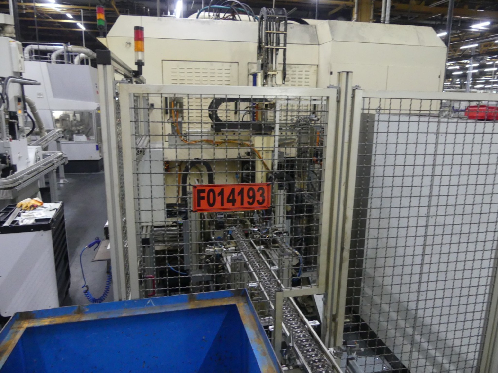 Centres d'usinage, machines d'usinage des métaux et lignes de production de l'industrie automobile-3