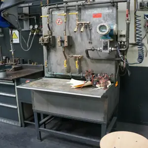 Bead breaking station Eigenbau