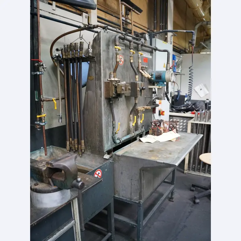 Machining centers, metalworking machines and production lines from the automotive industry-2