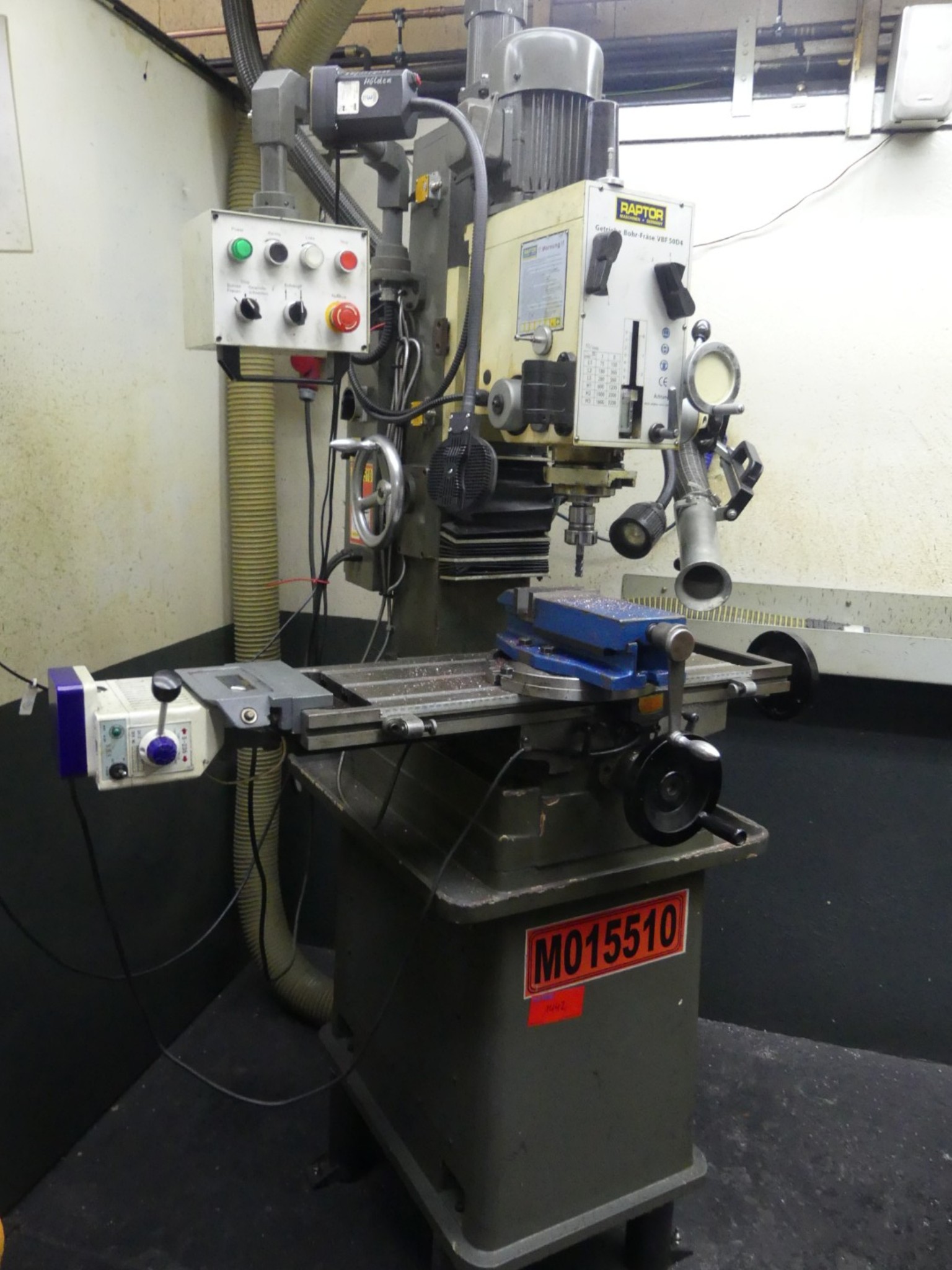 Centres d'usinage, machines d'usinage des métaux et lignes de production de l'industrie automobile-1