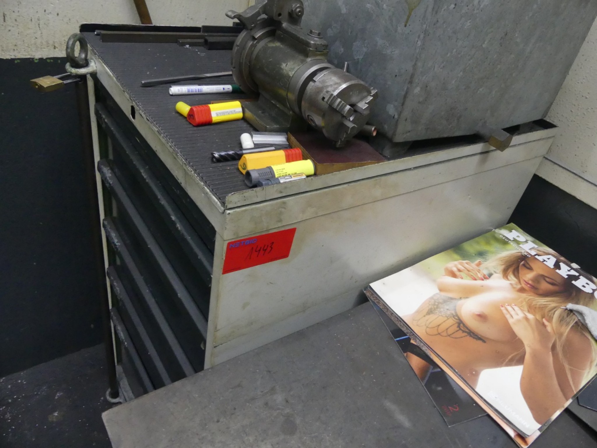 Centres d'usinage, machines d'usinage des métaux et lignes de production de l'industrie automobile-2