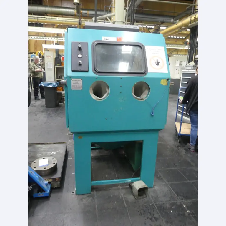 Centres d'usinage, machines d'usinage des métaux et lignes de production de l'industrie automobile-1