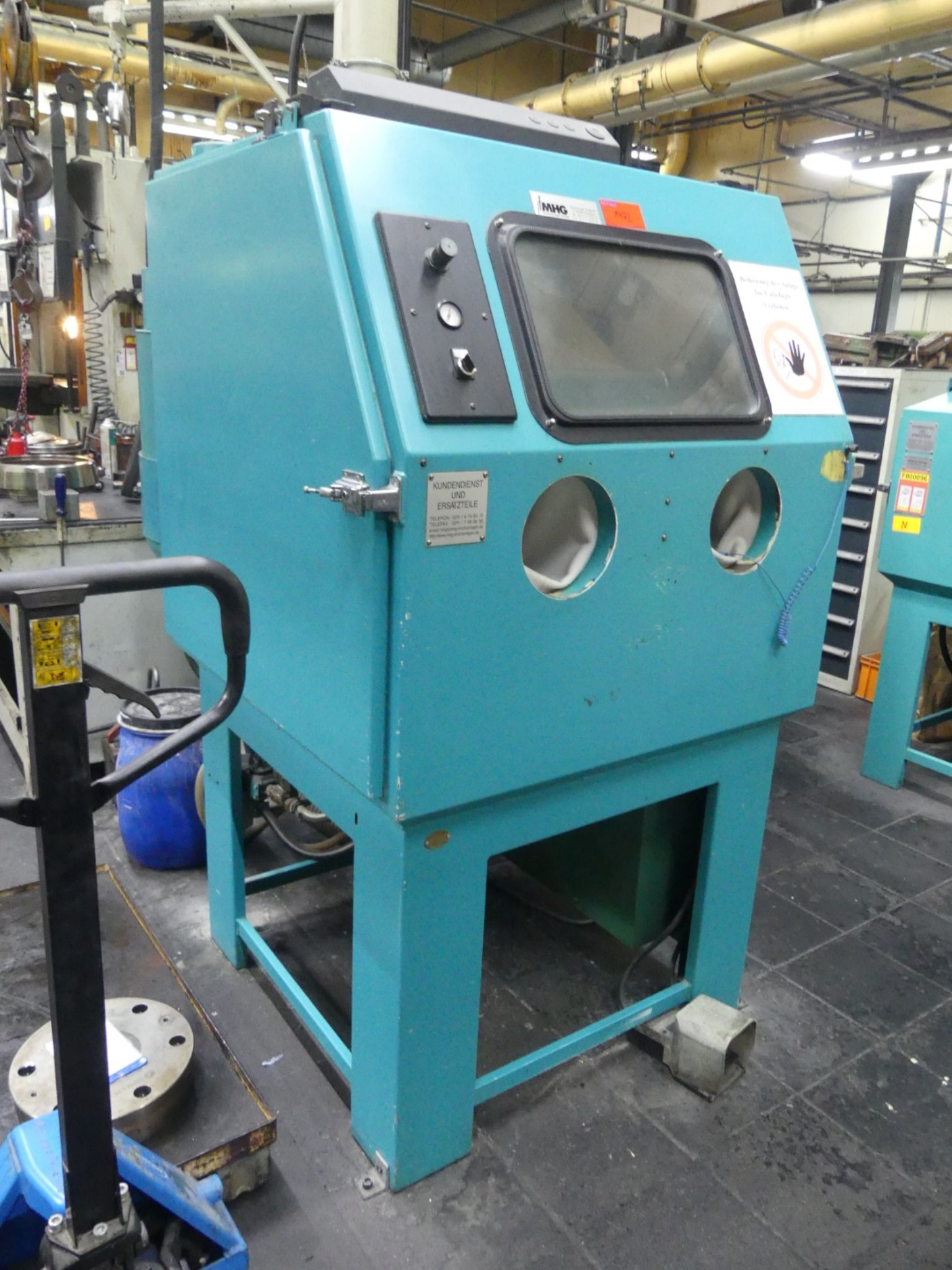 Centres d'usinage, machines d'usinage des métaux et lignes de production de l'industrie automobile-2