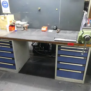 Bancada de trabalho com