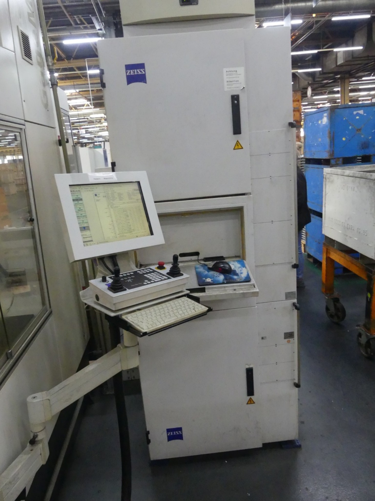 Centres d'usinage, machines d'usinage des métaux et lignes de production de l'industrie automobile-4