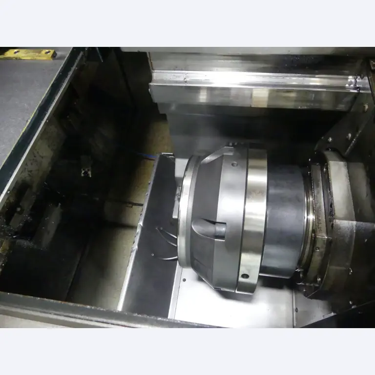 Centres d'usinage, machines d'usinage des métaux et lignes de production de l'industrie automobile-4