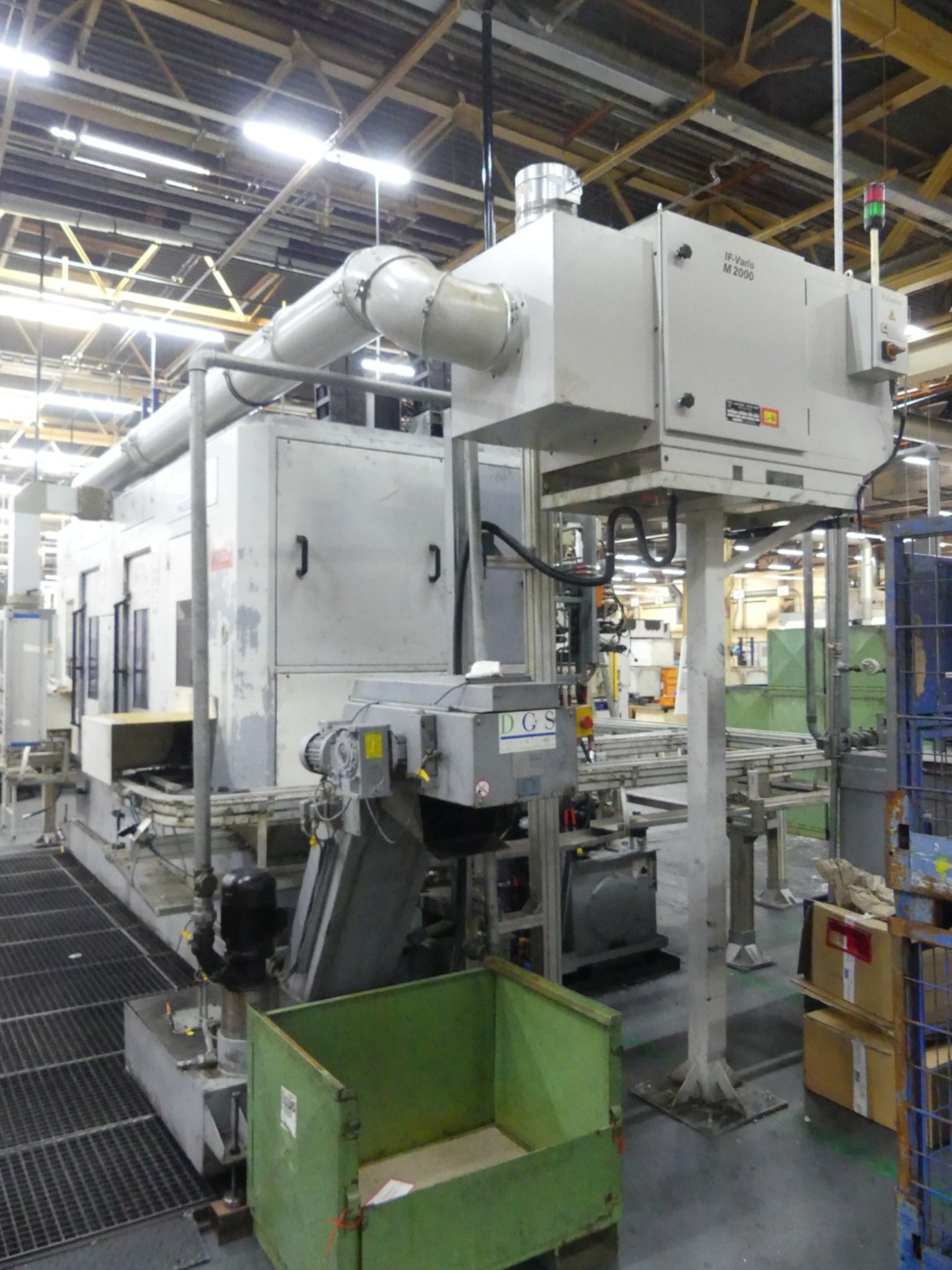 Centres d'usinage, machines d'usinage des métaux et lignes de production de l'industrie automobile-5