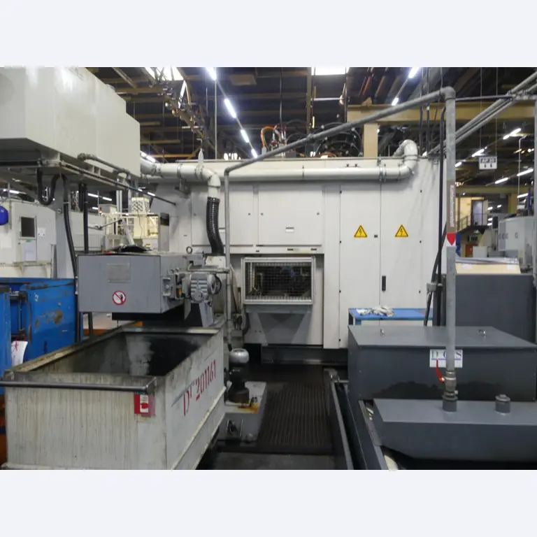 Centres d'usinage, machines d'usinage des métaux et lignes de production de l'industrie automobile-1