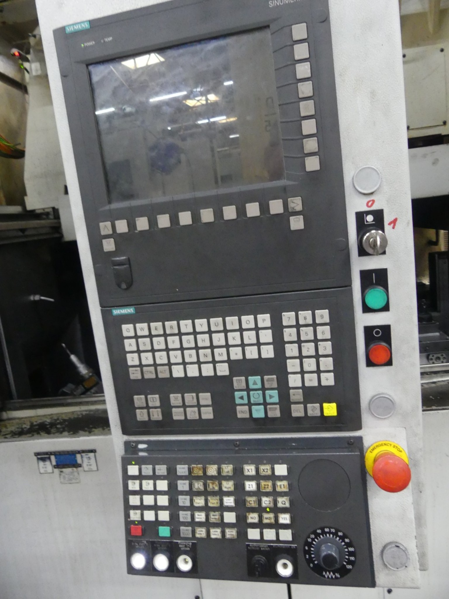 Centres d'usinage, machines d'usinage des métaux et lignes de production de l'industrie automobile-5