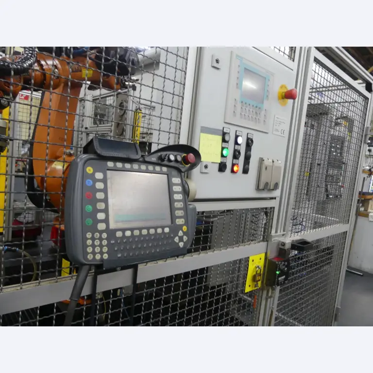 Centres d'usinage, machines d'usinage des métaux et lignes de production de l'industrie automobile-3