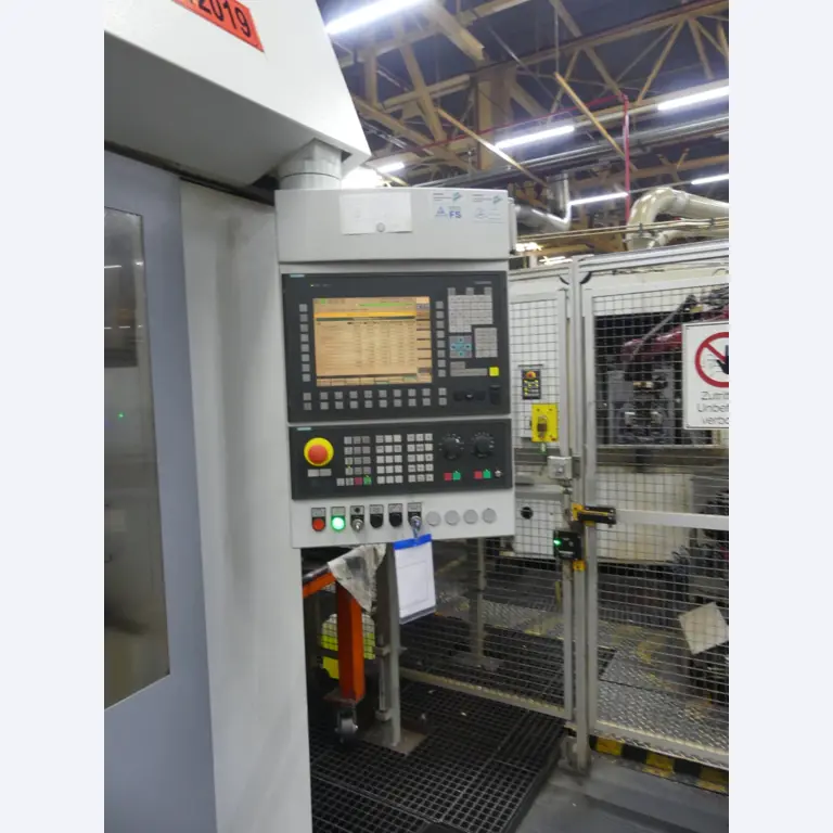 Centres d'usinage, machines d'usinage des métaux et lignes de production de l'industrie automobile-6