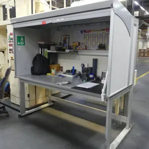 Mesa de trabalho SESA Systems