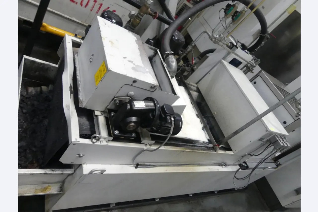 Centres d'usinage, machines d'usinage des métaux et lignes de production de l'industrie automobile-6