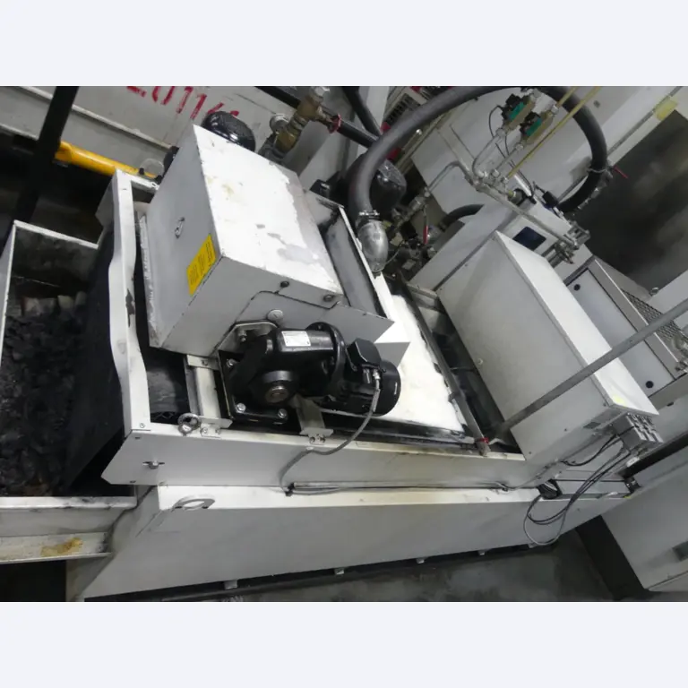 Centres d'usinage, machines d'usinage des métaux et lignes de production de l'industrie automobile-6