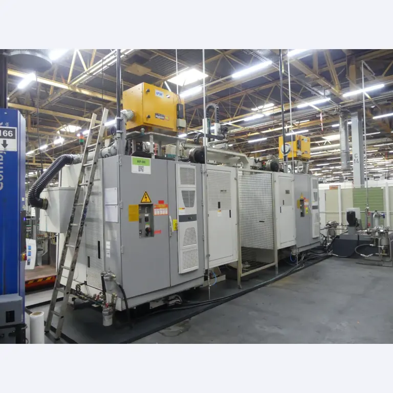 Centres d'usinage, machines d'usinage des métaux et lignes de production de l'industrie automobile-13