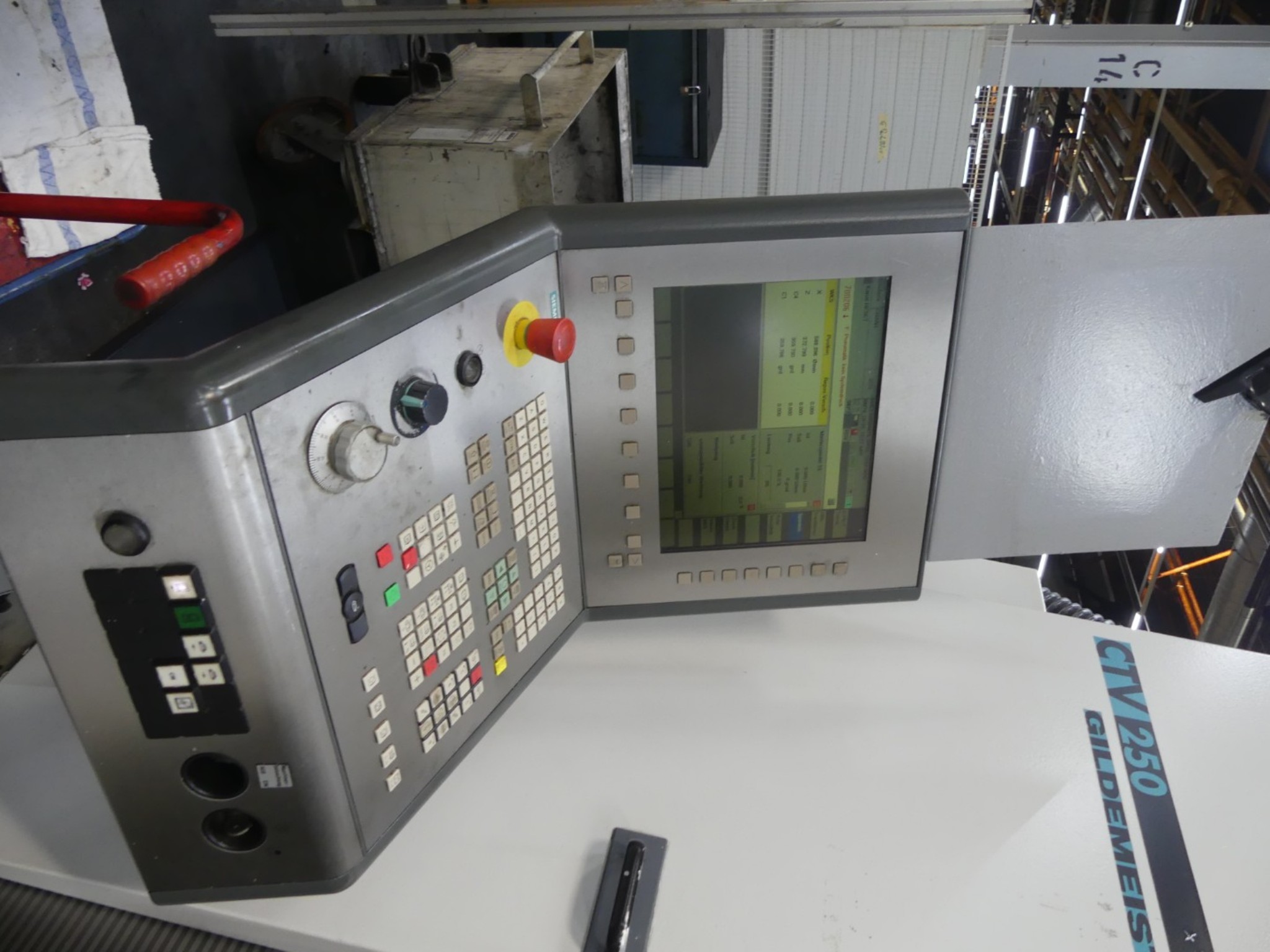 Centres d'usinage, machines d'usinage des métaux et lignes de production de l'industrie automobile-3