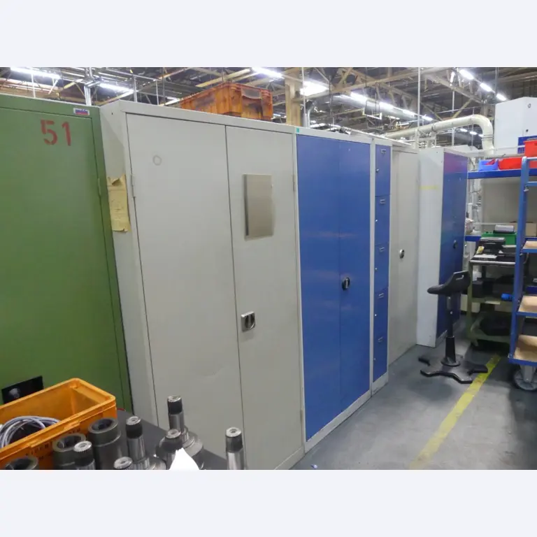 Centres d'usinage, machines d'usinage des métaux et lignes de production de l'industrie automobile-2