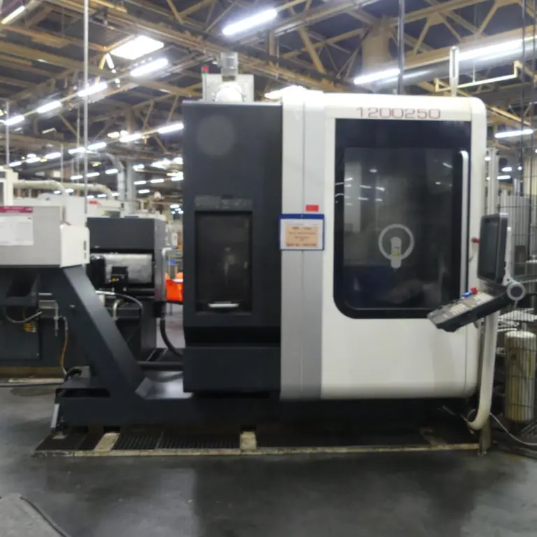 Centro de maquinagem DMG DMU 50/70 eVo linear