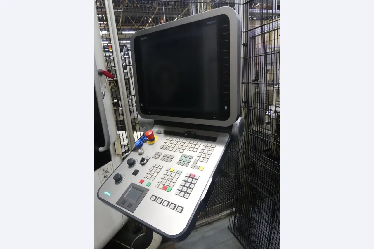 Centres d'usinage, machines d'usinage des métaux et lignes de production de l'industrie automobile-2