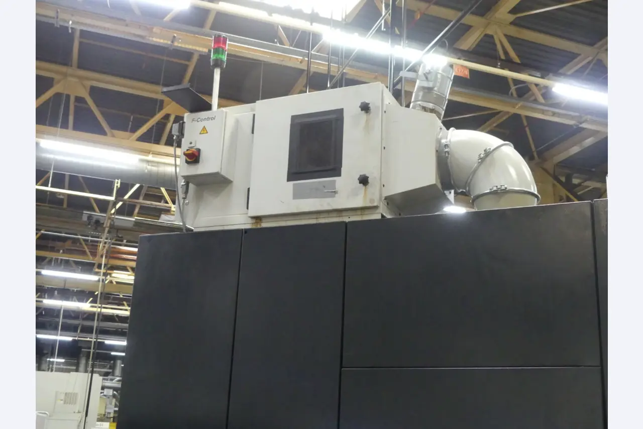Centres d'usinage, machines d'usinage des métaux et lignes de production de l'industrie automobile-7
