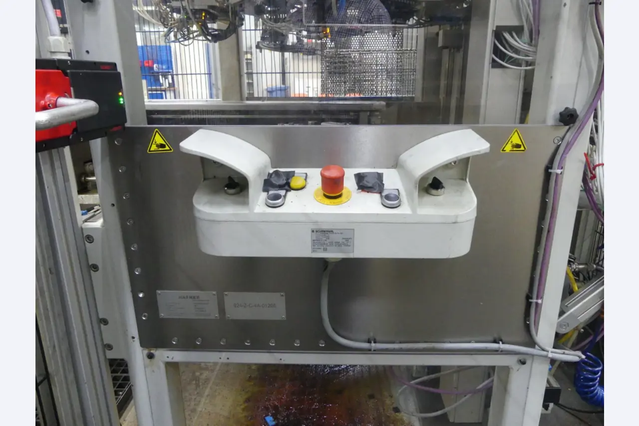 Centres d'usinage, machines d'usinage des métaux et lignes de production de l'industrie automobile-9