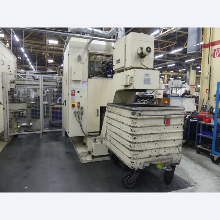Centres d'usinage, machines d'usinage des métaux et lignes de production de l'industrie automobile-11