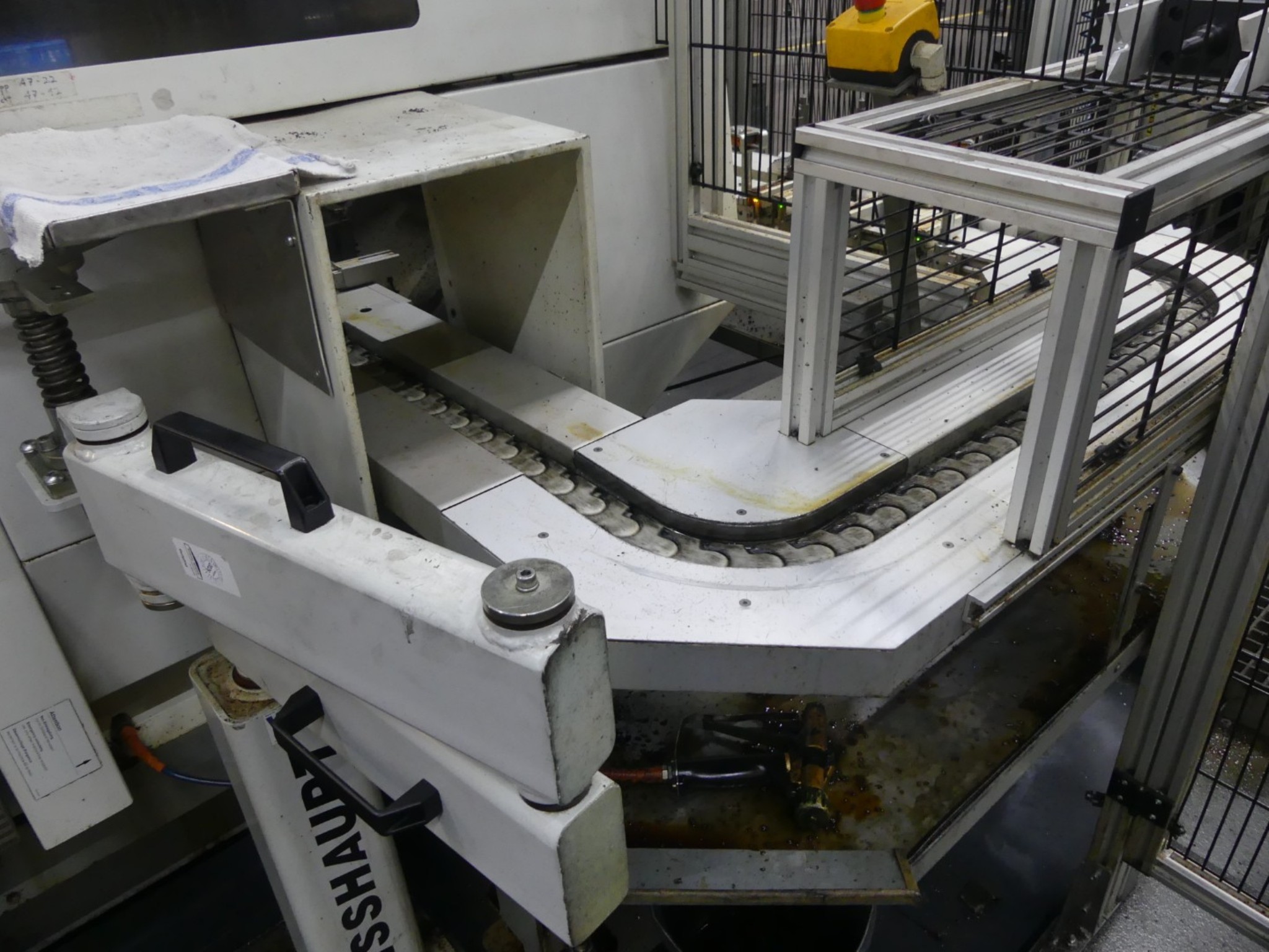 Centres d'usinage, machines d'usinage des métaux et lignes de production de l'industrie automobile-4