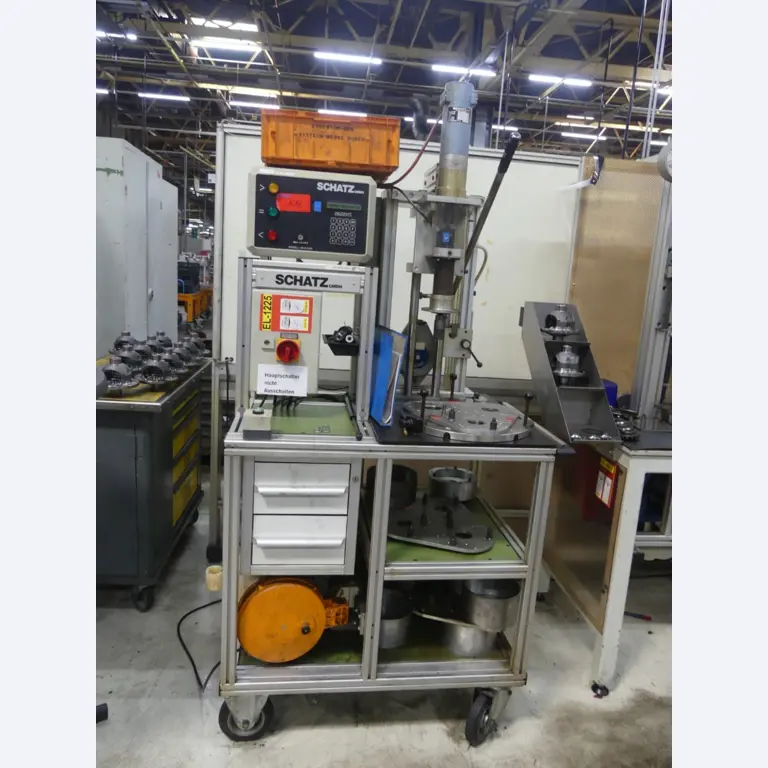 Centres d'usinage, machines d'usinage des métaux et lignes de production de l'industrie automobile-1