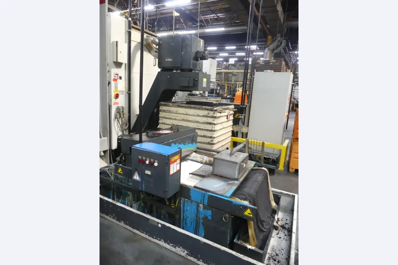 Centres d'usinage, machines d'usinage des métaux et lignes de production de l'industrie automobile-9