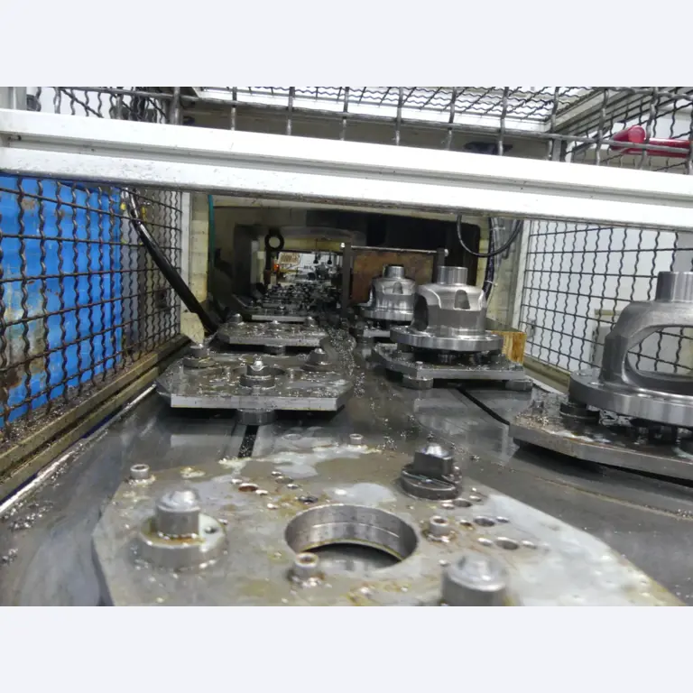 Centres d'usinage, machines d'usinage des métaux et lignes de production de l'industrie automobile-3