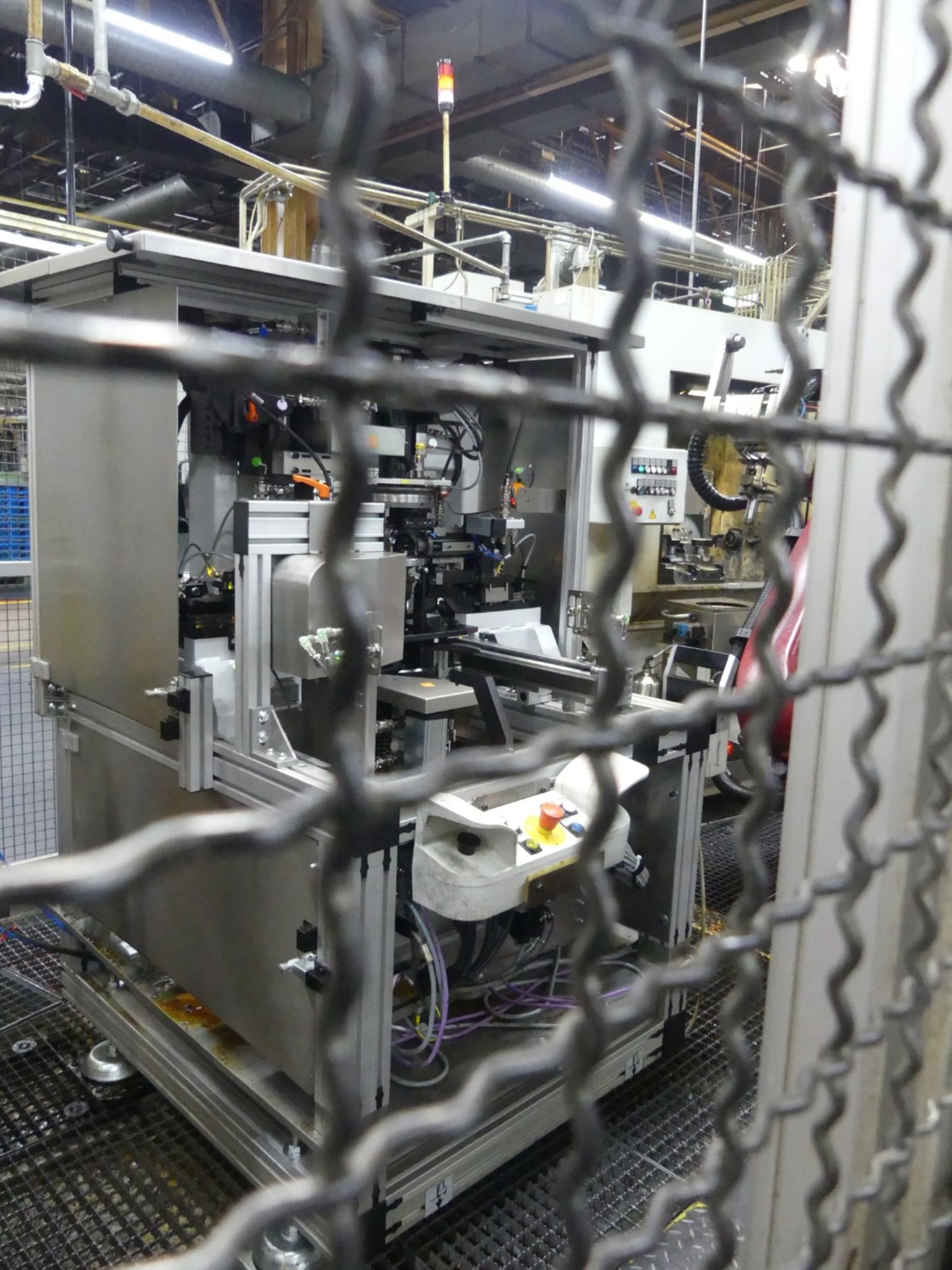 Centres d'usinage, machines d'usinage des métaux et lignes de production de l'industrie automobile-9