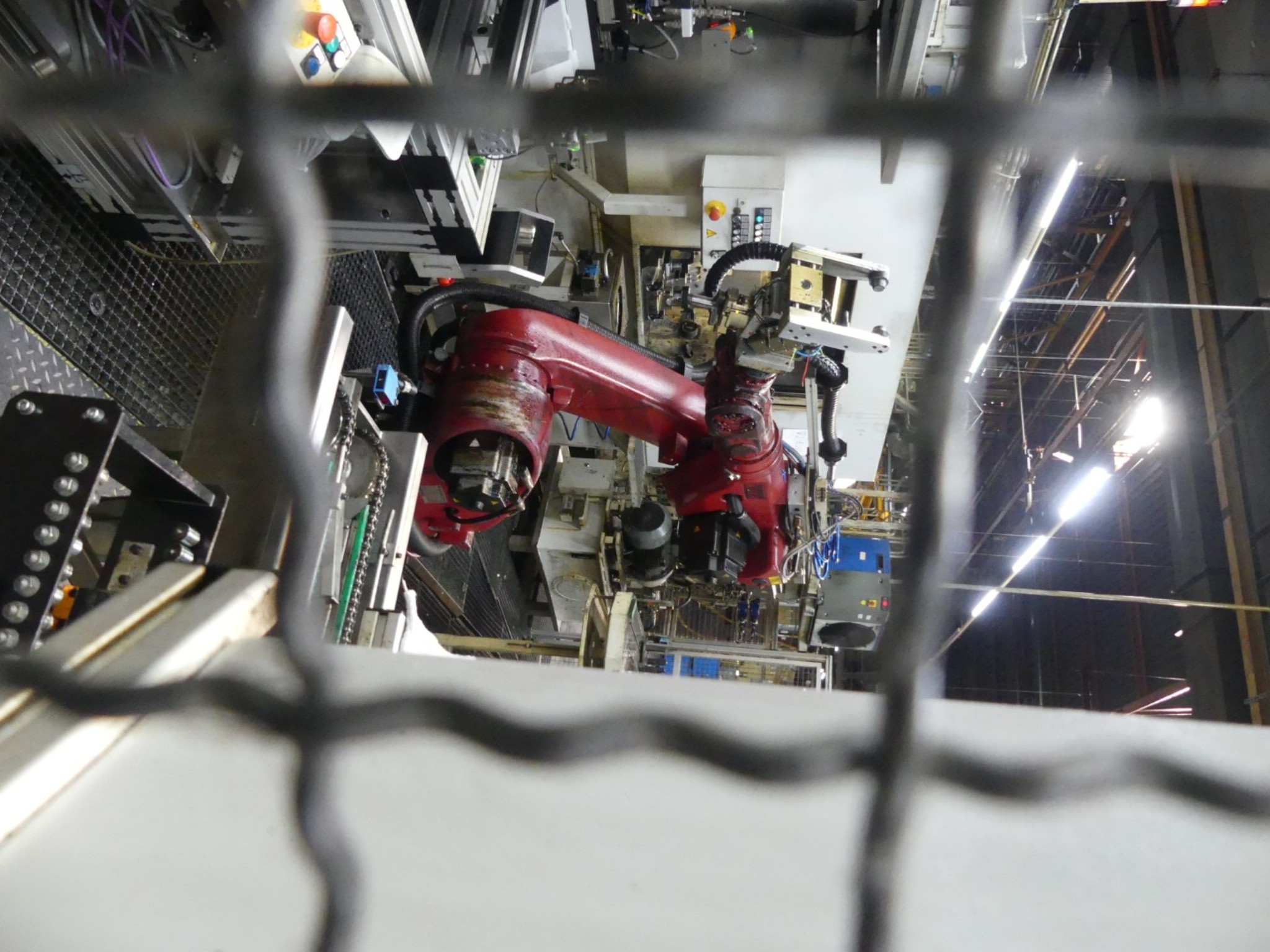 Centres d'usinage, machines d'usinage des métaux et lignes de production de l'industrie automobile-10