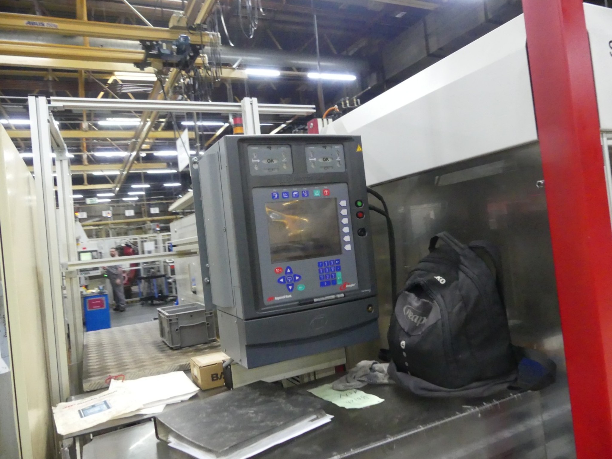 Centres d'usinage, machines d'usinage des métaux et lignes de production de l'industrie automobile-9
