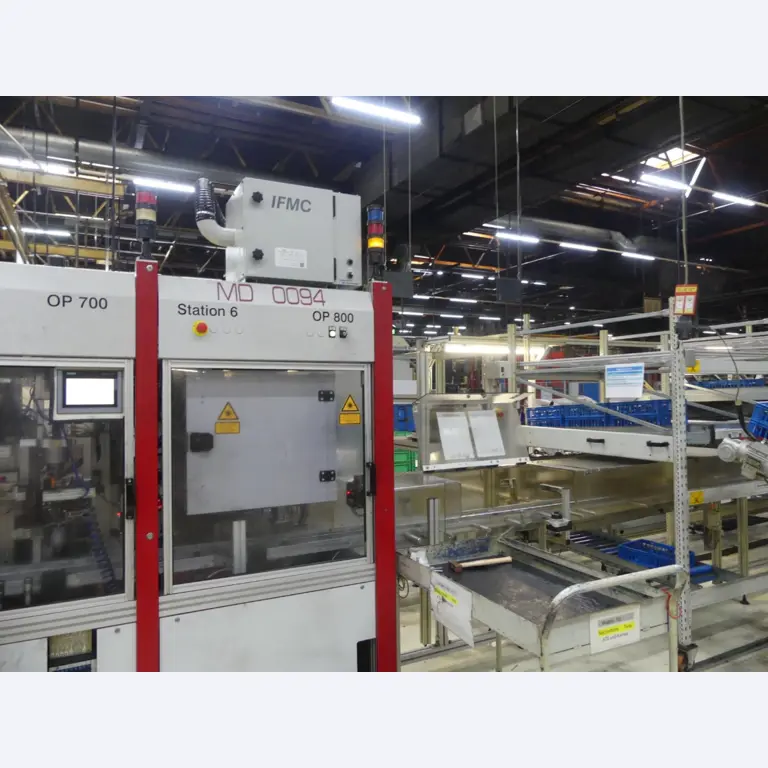 Centres d'usinage, machines d'usinage des métaux et lignes de production de l'industrie automobile-11
