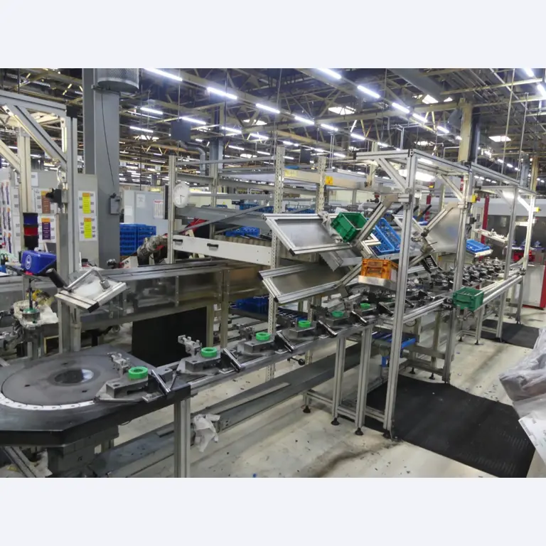 Centres d'usinage, machines d'usinage des métaux et lignes de production de l'industrie automobile-1