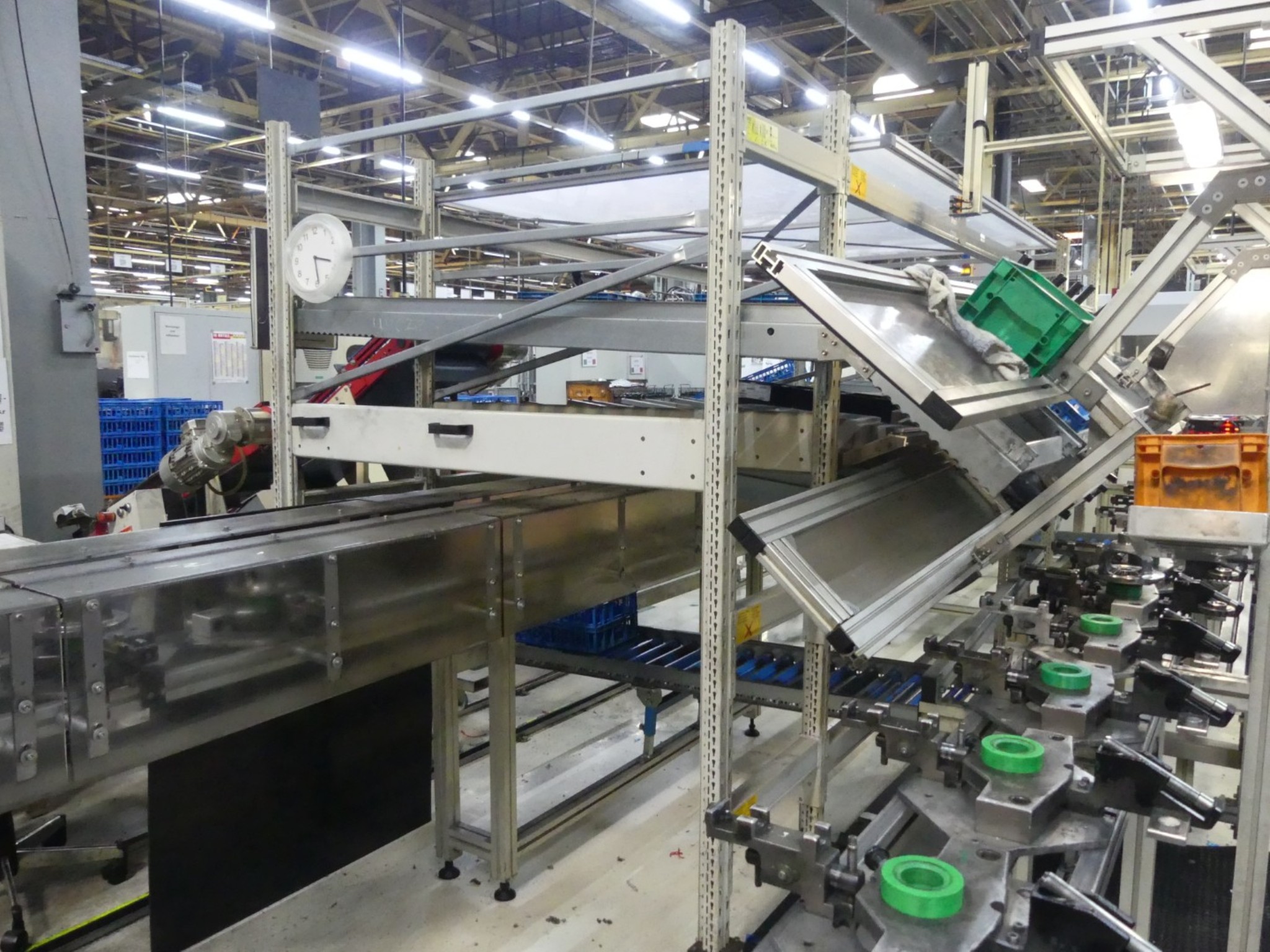 Centres d'usinage, machines d'usinage des métaux et lignes de production de l'industrie automobile-4