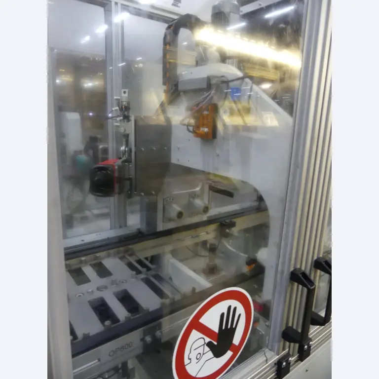 Centres d'usinage, machines d'usinage des métaux et lignes de production de l'industrie automobile-5