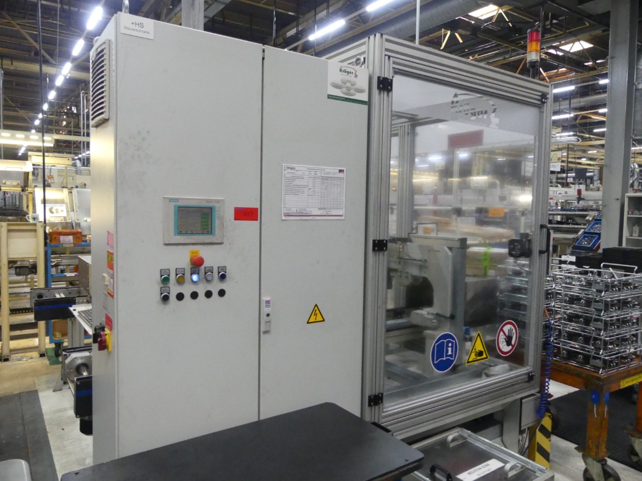 Centres d'usinage, machines d'usinage des métaux et lignes de production de l'industrie automobile-7