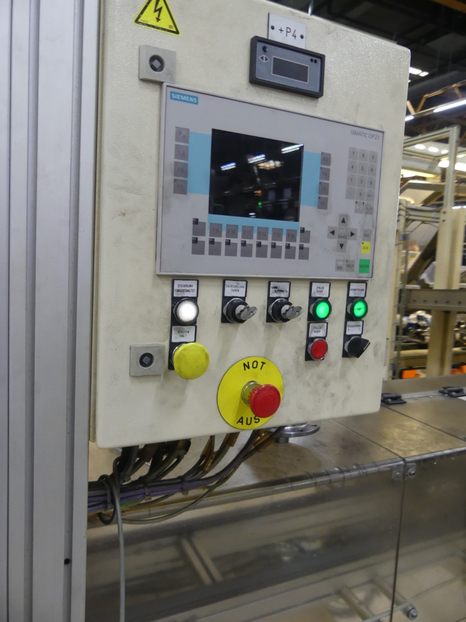 Centres d'usinage, machines d'usinage des métaux et lignes de production de l'industrie automobile-3